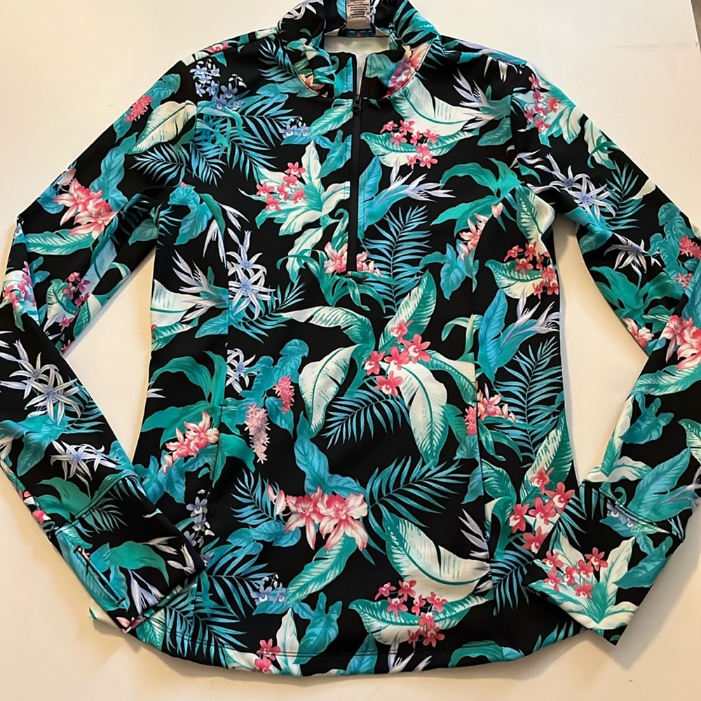 Tommy Bahama Golf women’s S  long sleeve top UPF 50 pockets black  floral NWT